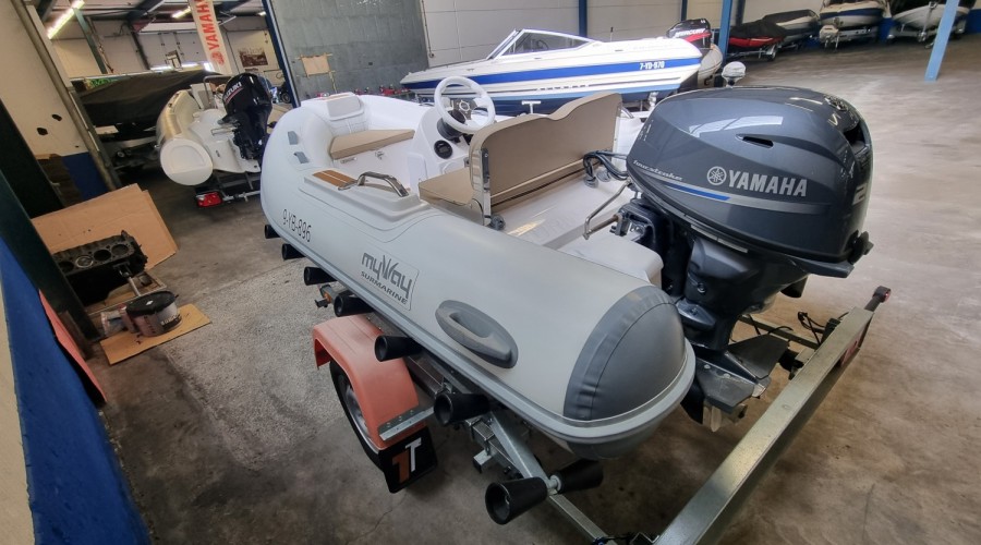 Sur Marine ST290 Luxury Tender met Yamaha F20GEPL